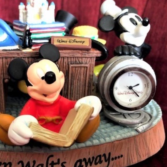 Mickey Mouse - Disney Clock - Picture 5 of 5